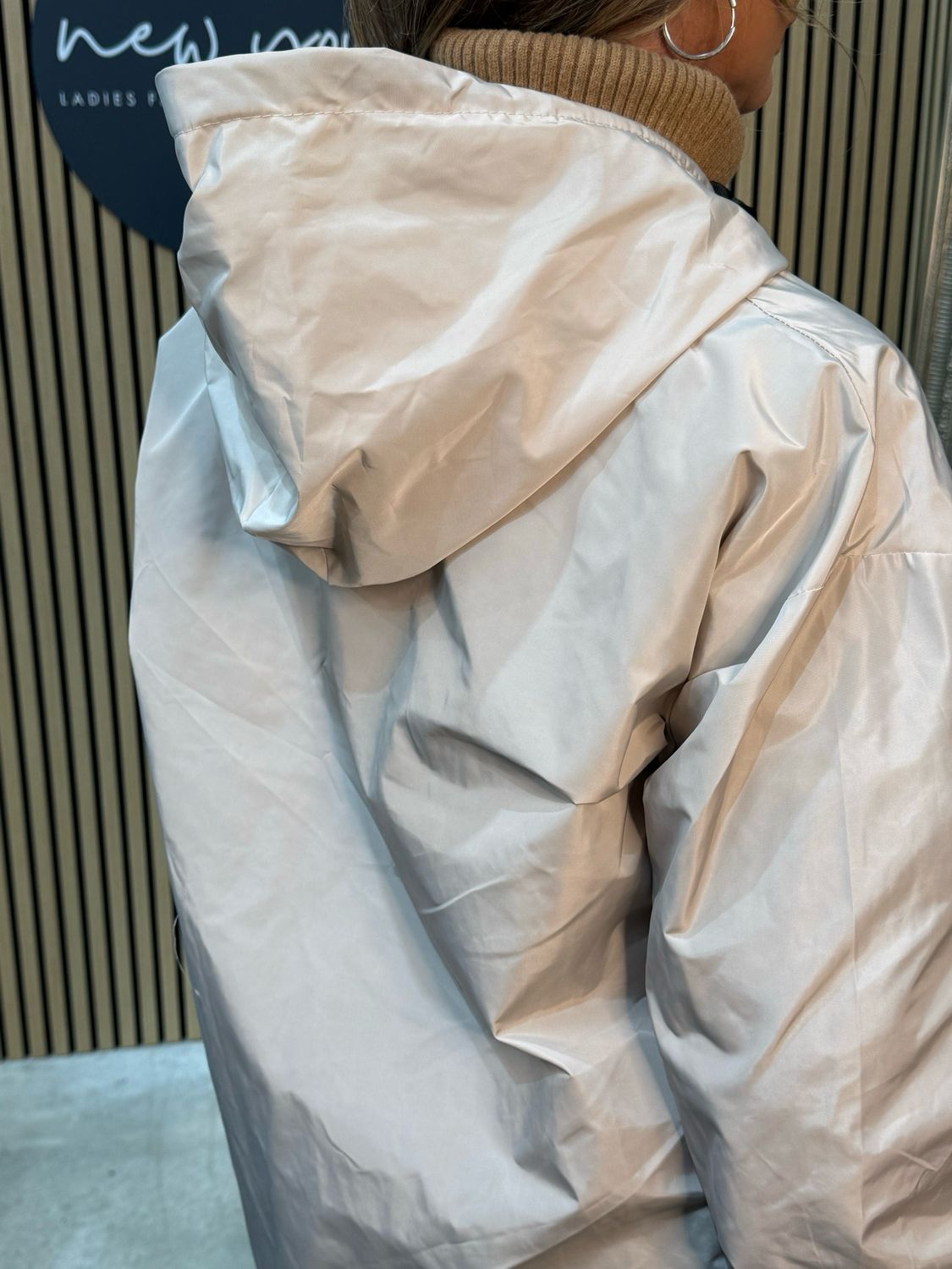 Oversize Hooded Jacket - Beige
