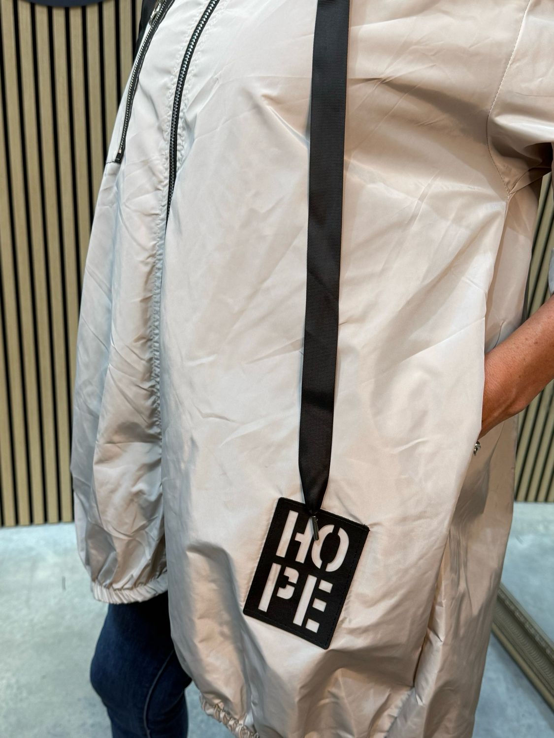 Oversize Hooded Jacket - Beige