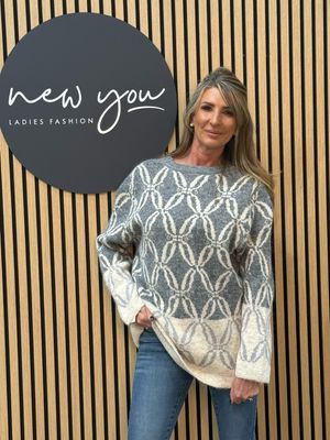 Viva - Patterned Knit Jumper - Grey