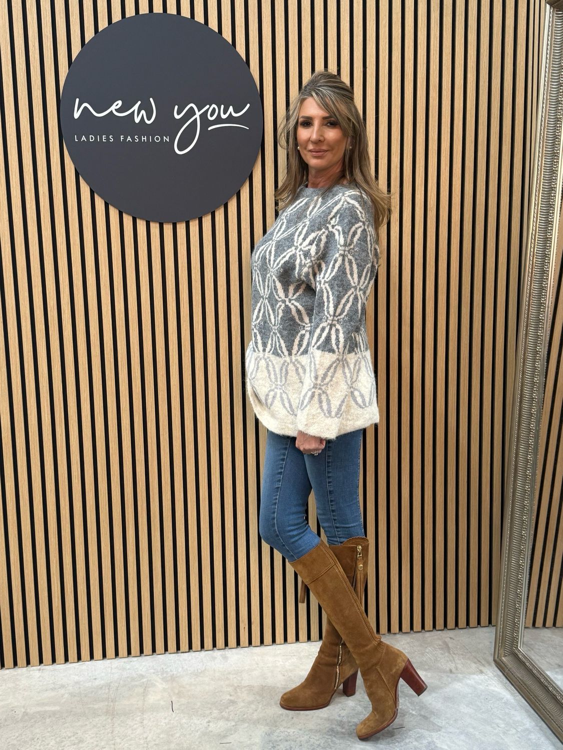 Viva - Patterned Knit Jumper - Grey