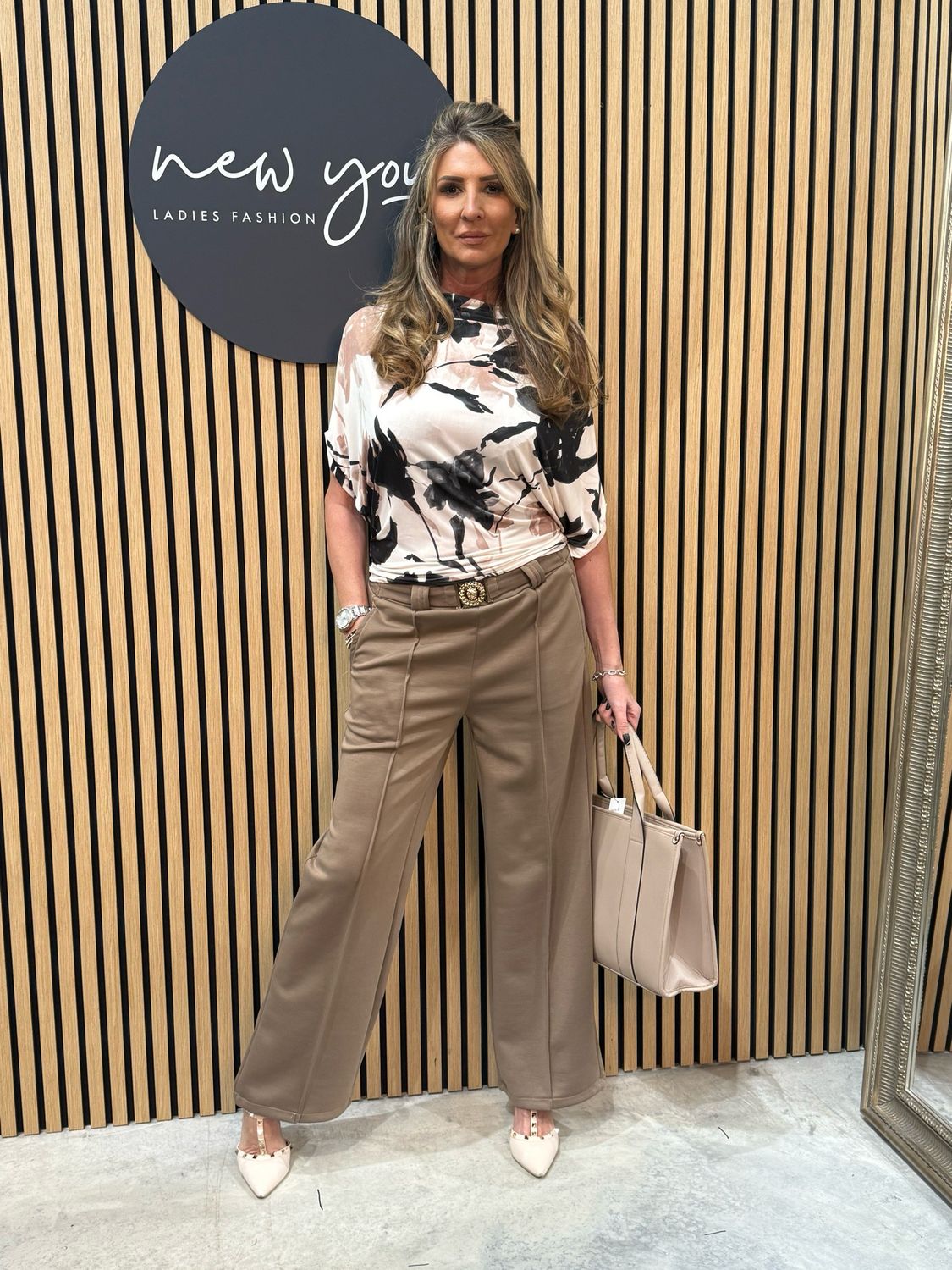 Wide Leg Tailored Trousers - Taupe