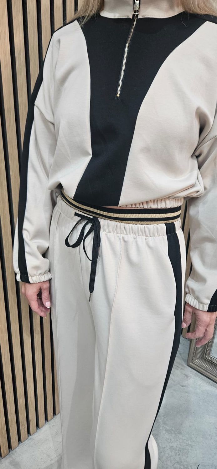Contrast Two Piece Lounge Set - Black/Beige