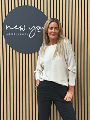 Embellished Cut Sleeve Jumper - Beige