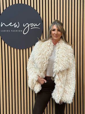 Shaggy Faux Fur Jacket - Cream