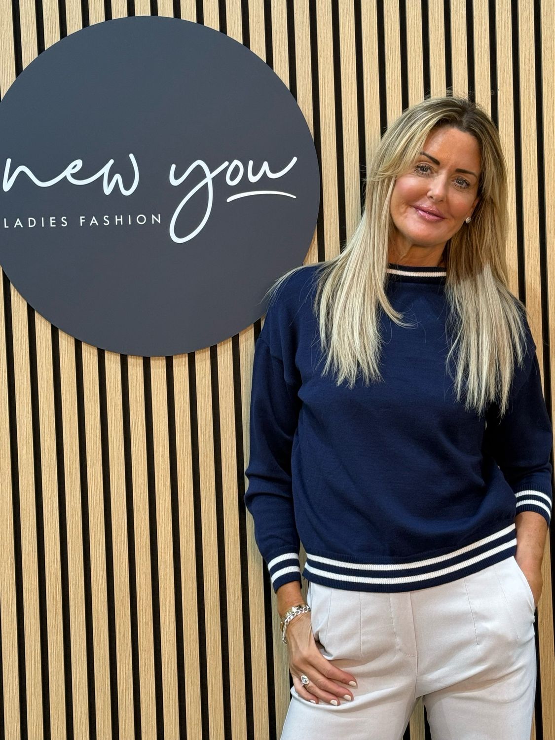 Striped Trim Knit Sweater - Navy