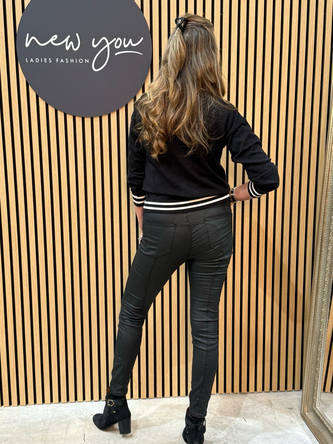 Striped Trim Knit Sweater - Black