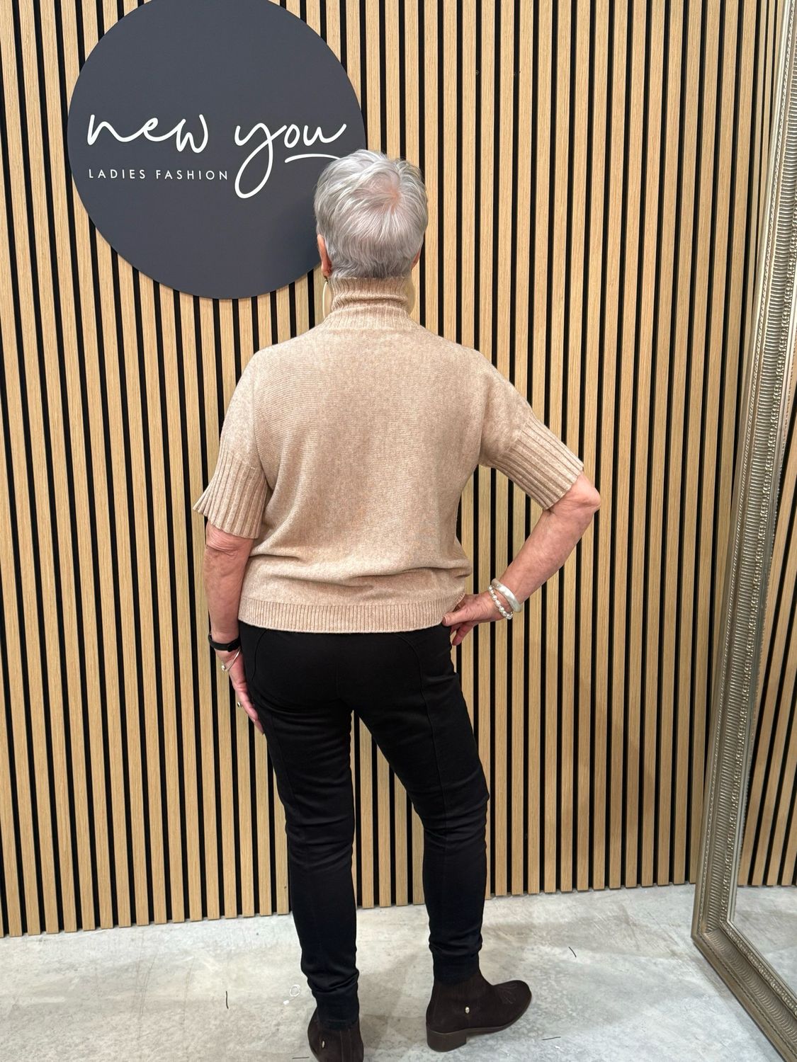 Short Sleeve Knit Top - Taupe
