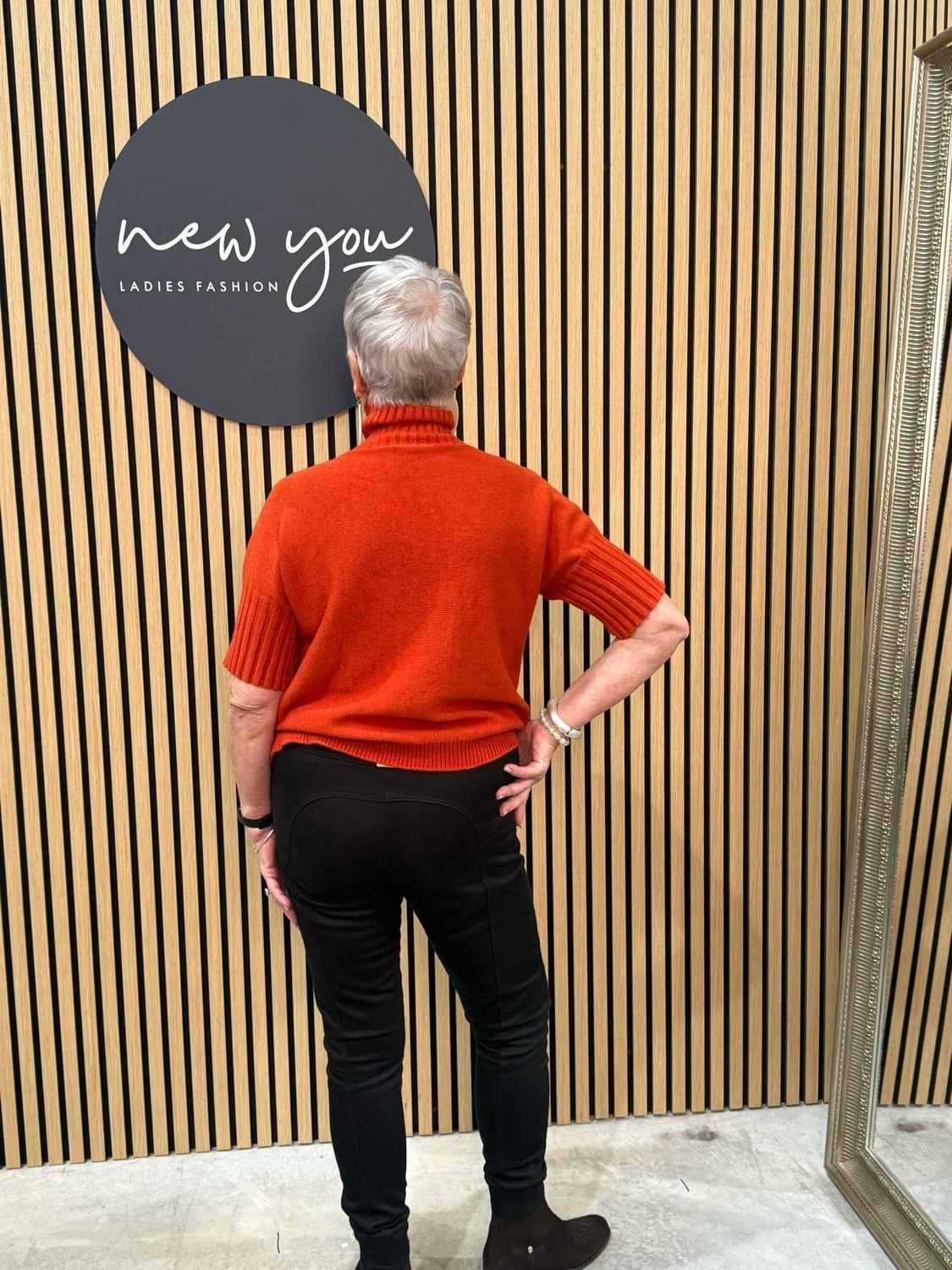 Short Sleeve Knit Top - Orange