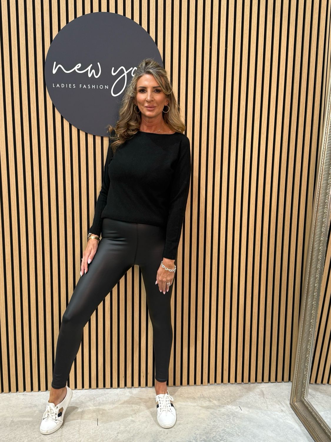 Leather Look Leggings - Black