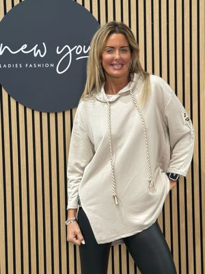 Kora - Asymmetric Hoodie - Cream