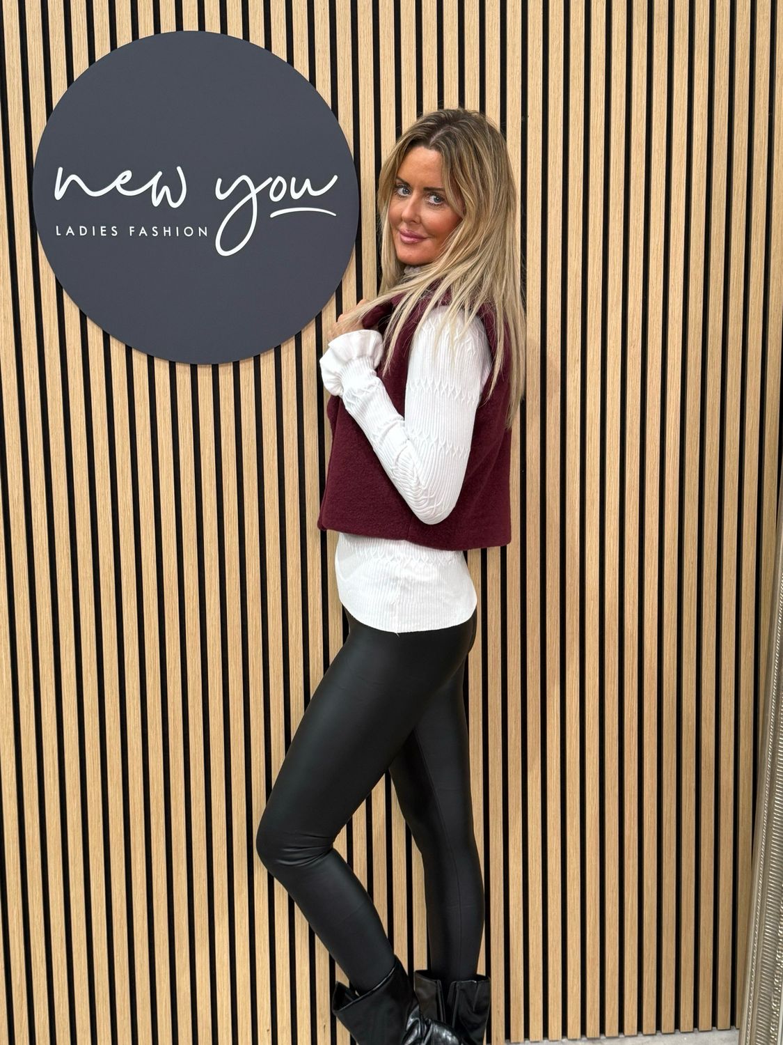 Soft Textured Gilet - Burgundy