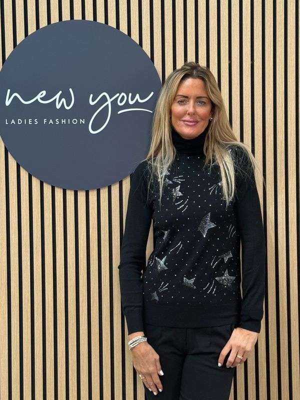 Star Polo Jumper - Black