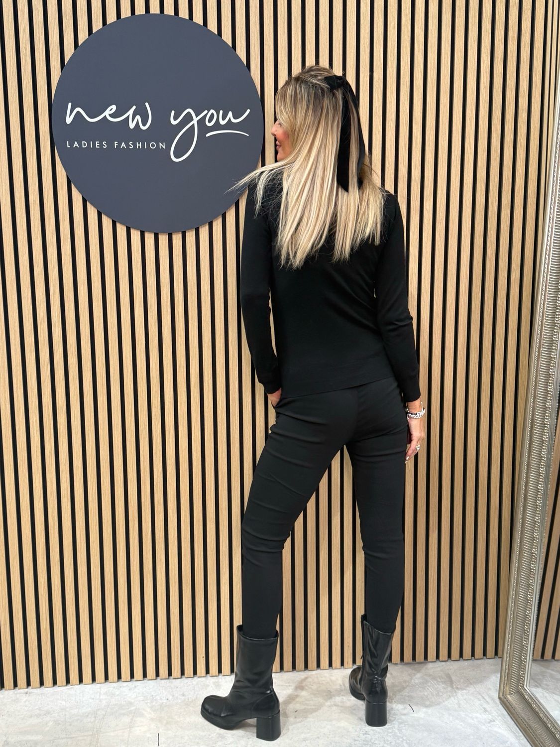 Star Polo Jumper - Black