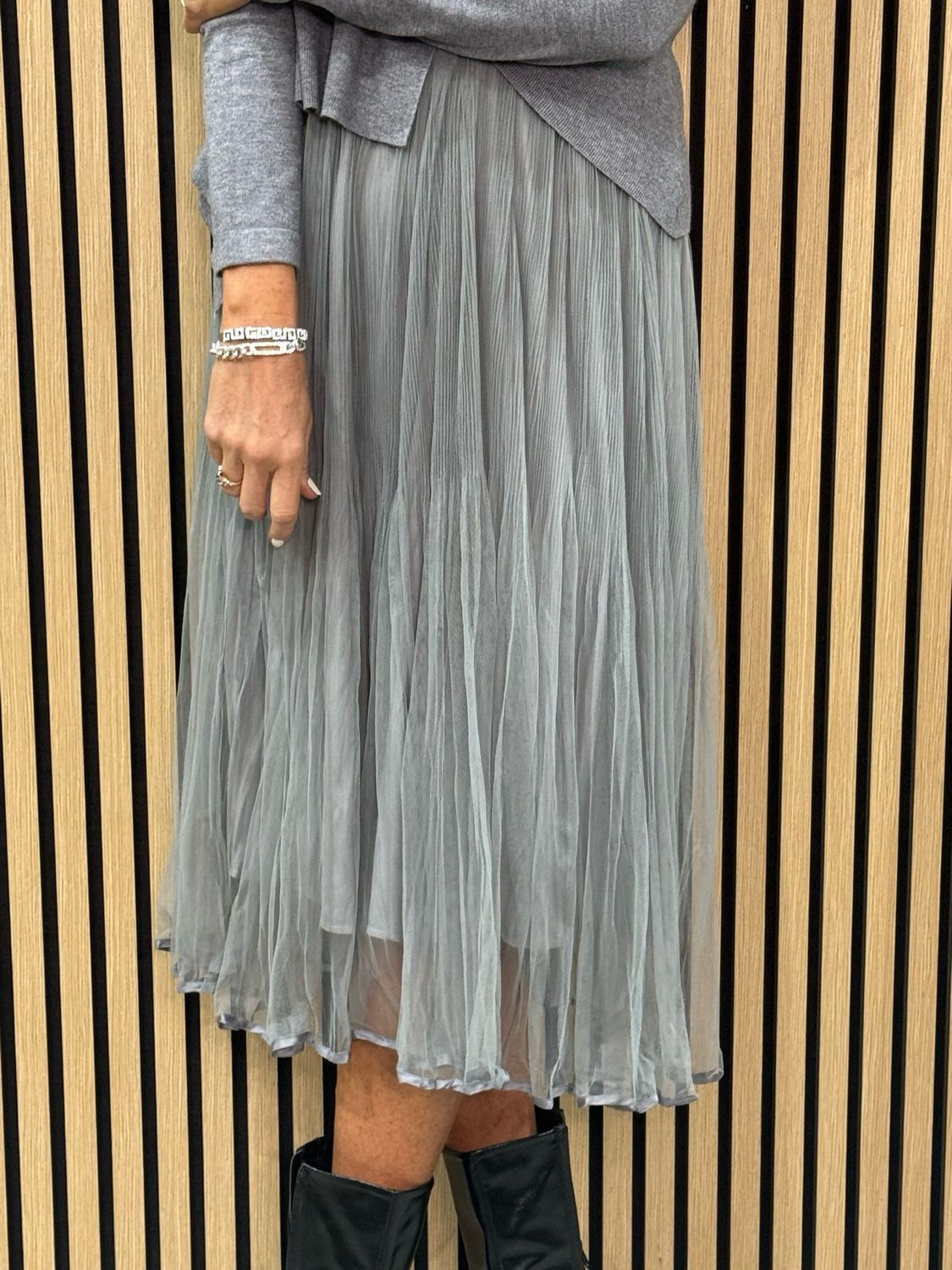 Layered Knit &amp; Pleated Dress Set - Grey