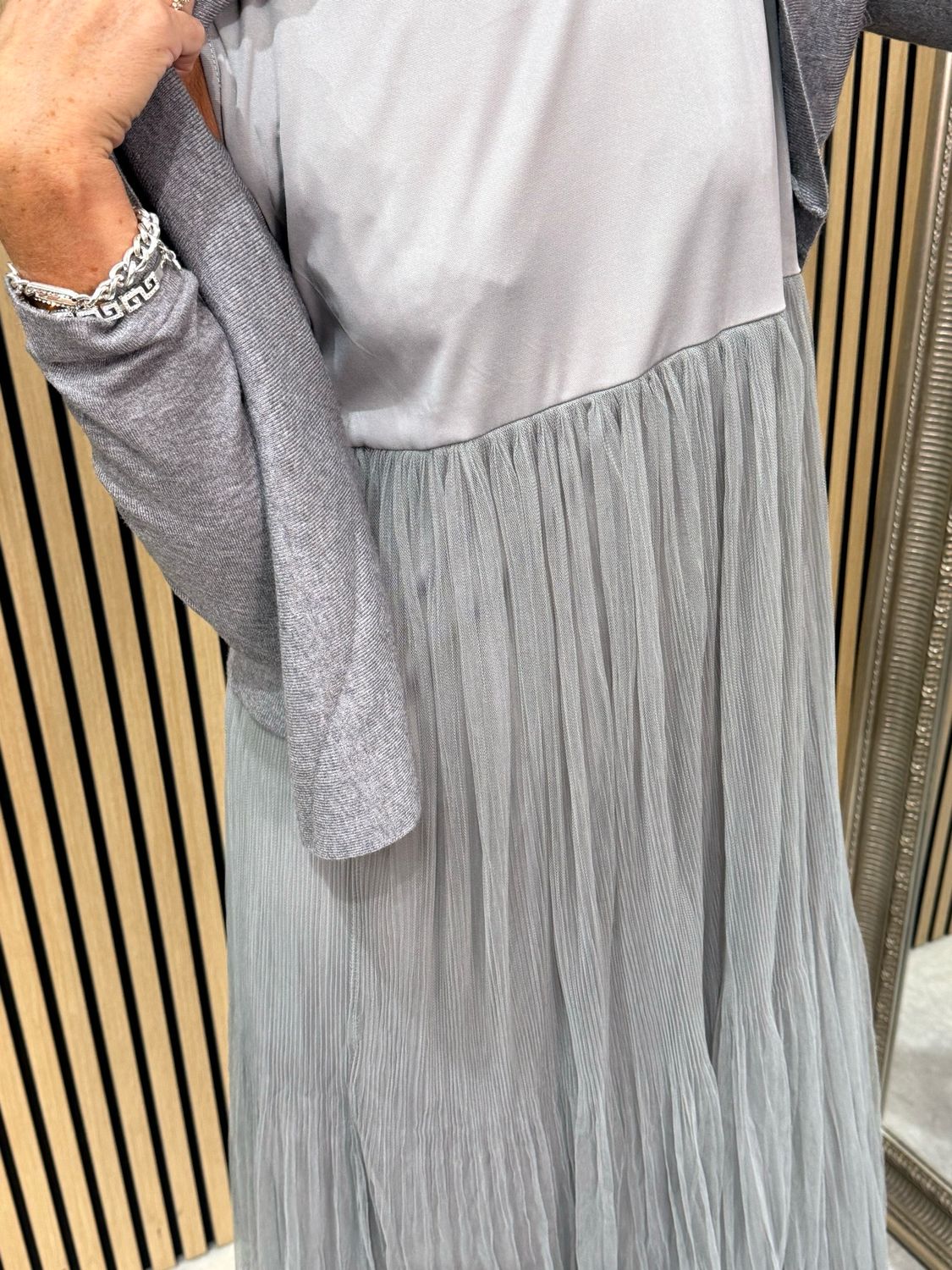 Layered Knit &amp; Pleated Dress Set - Grey