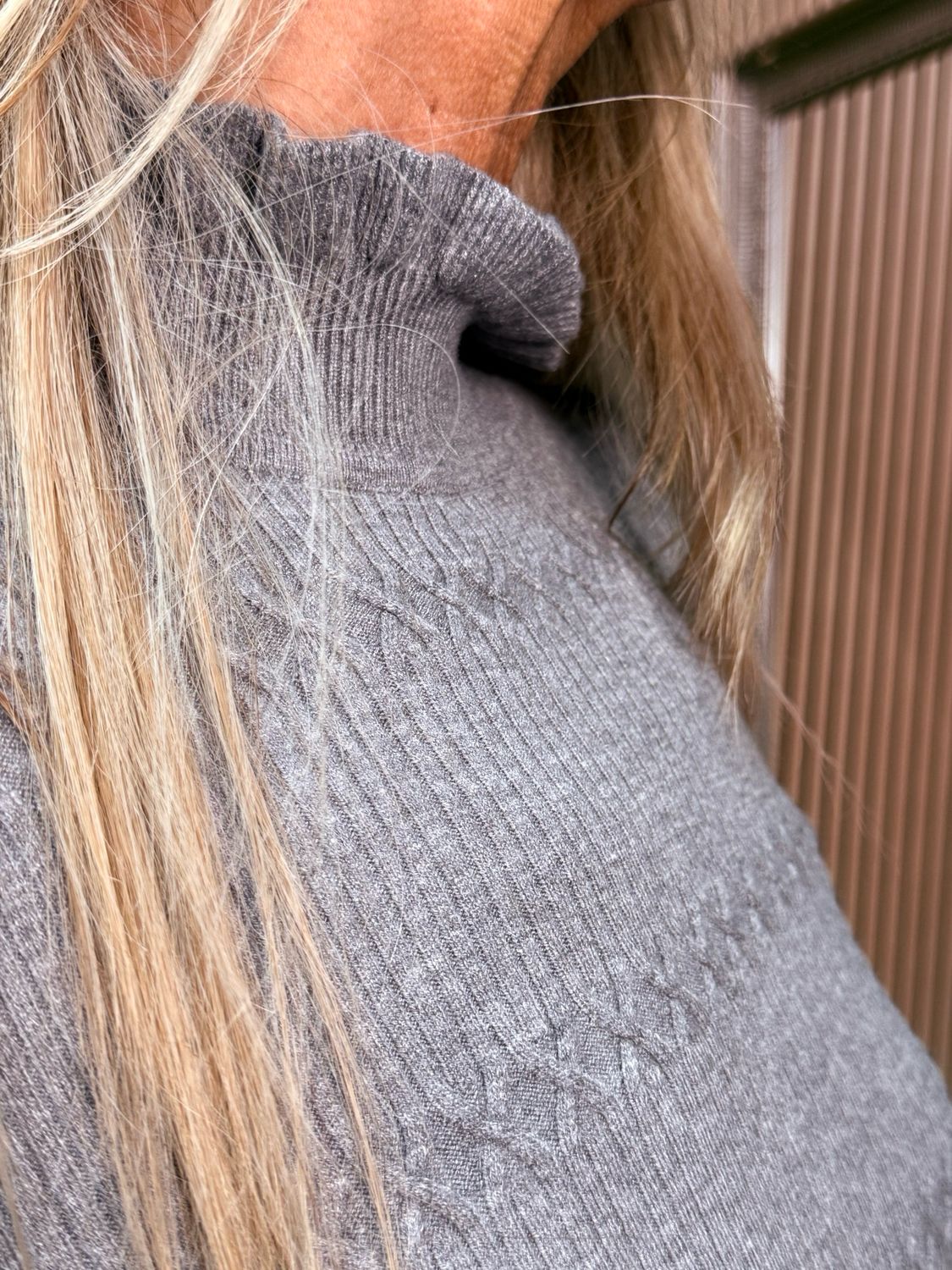 Lillibett - Textured Knit Top - Grey