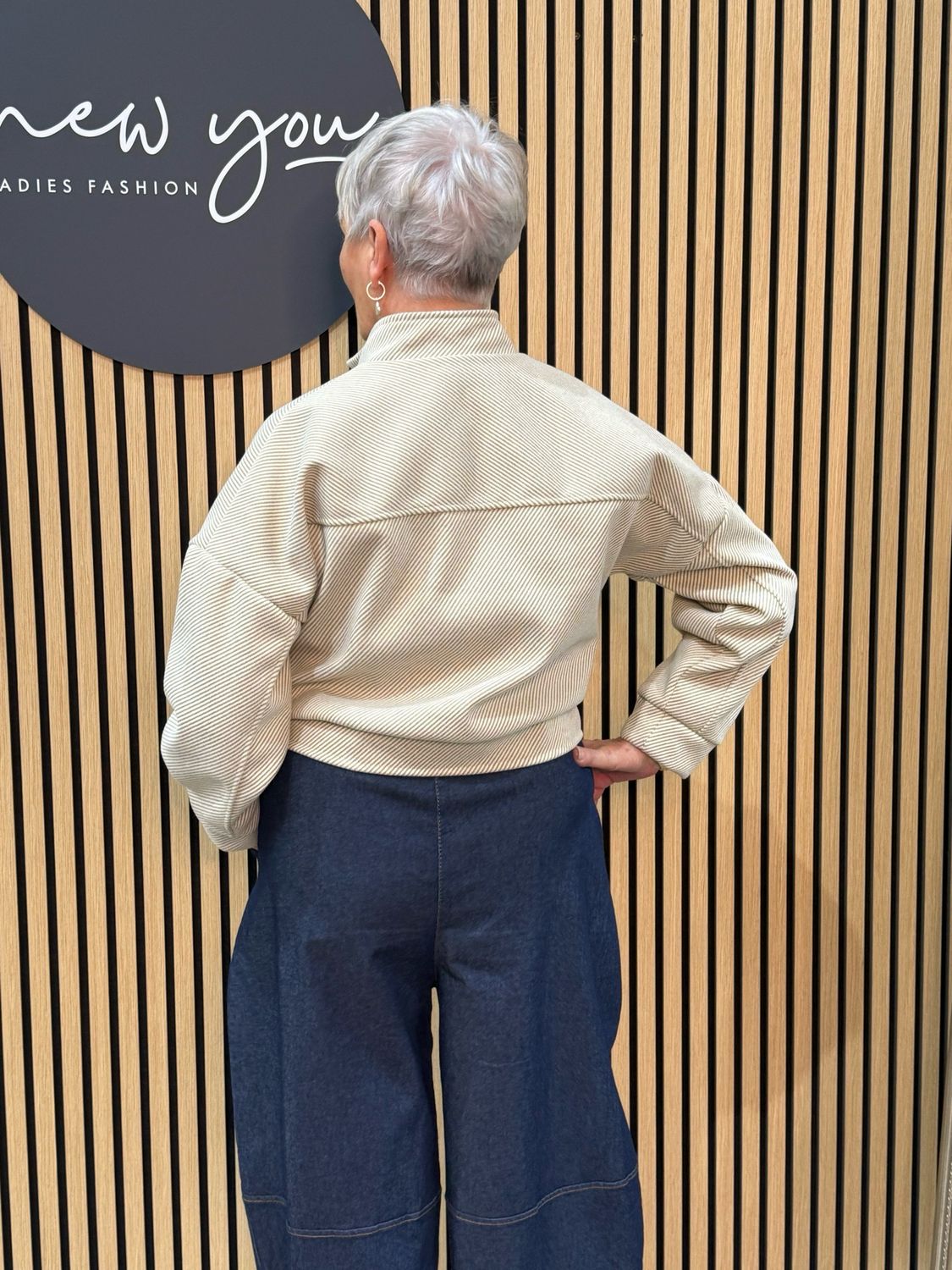 Cropped Jacket - Beige