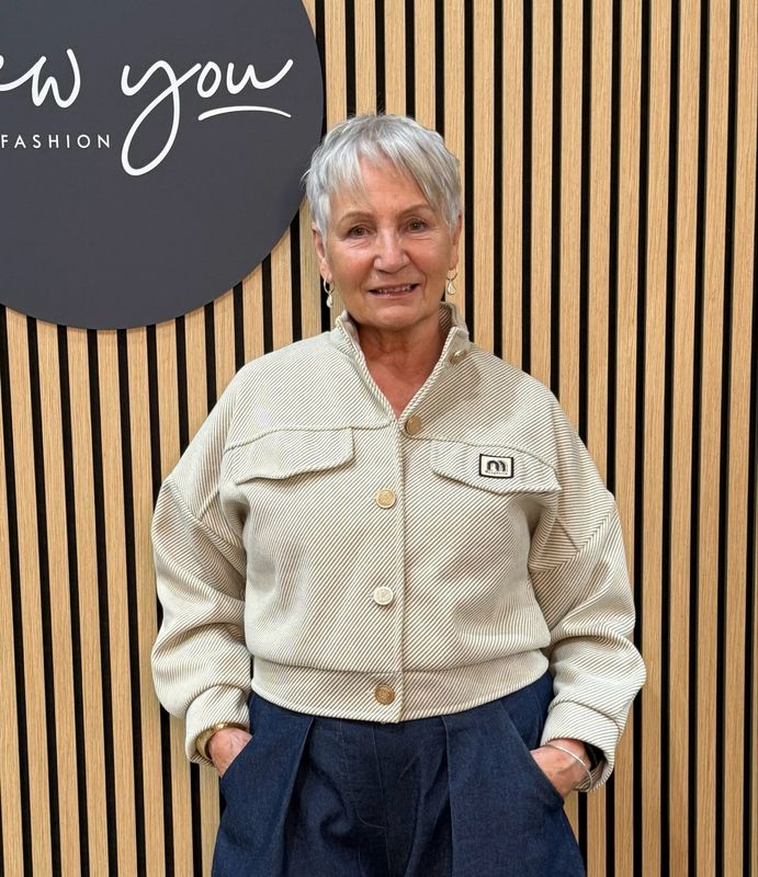 Cropped Jacket - Beige