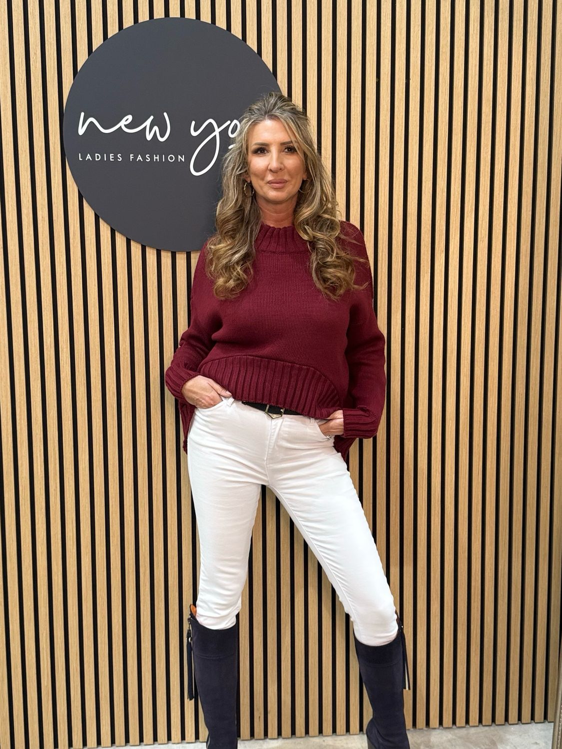 Ribbed Hem Knit Jumper - Burgundy