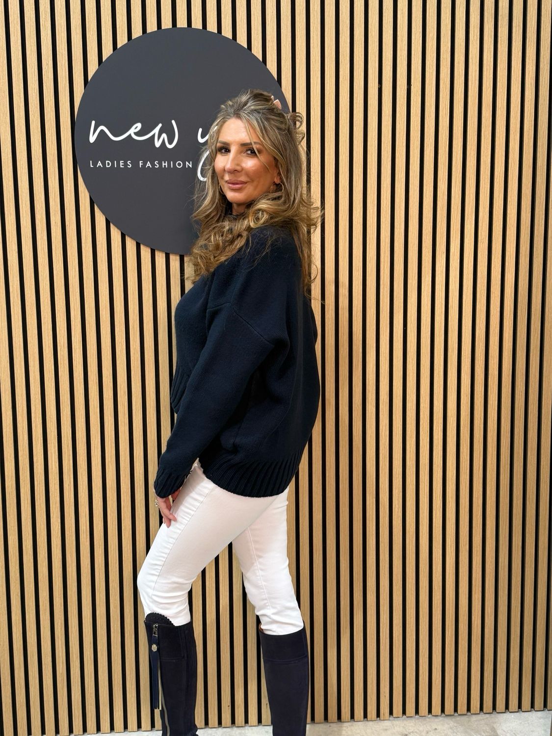 Ribbed Hem Knit Jumper - Navy