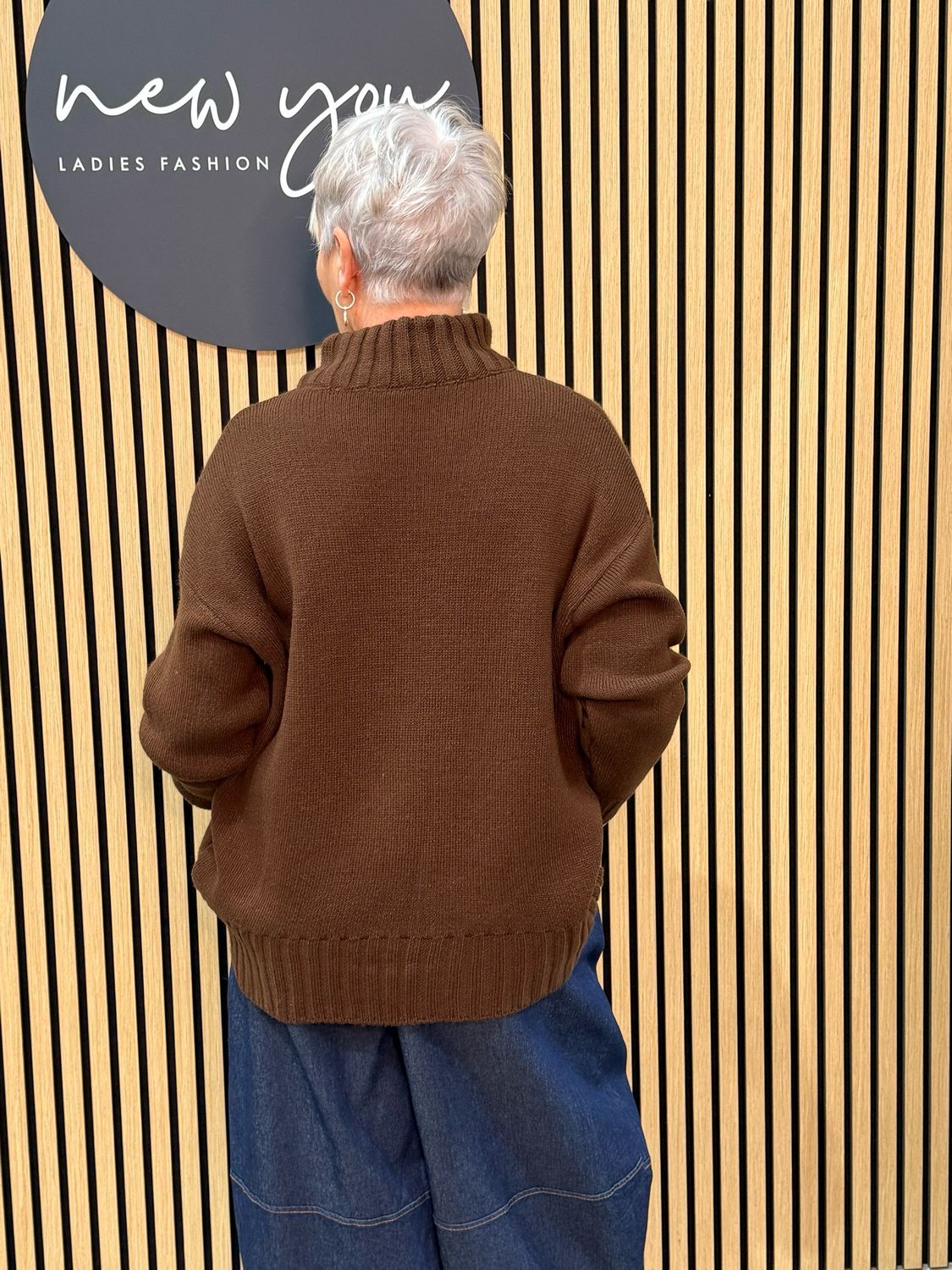 Ribbed Hem Knit Jumper - Brown