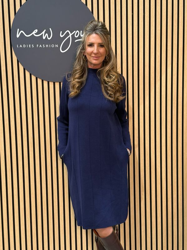 Casual Knit Jumper Dress - Navy