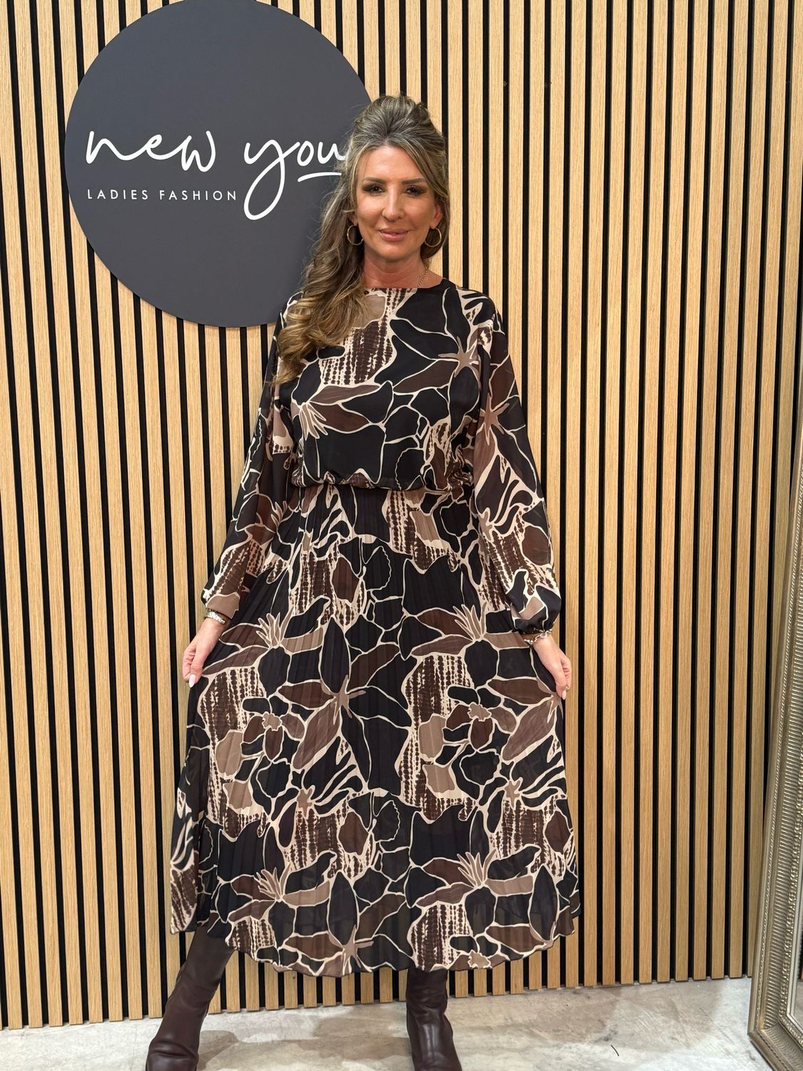 Floral Print Midi Dress- Brown/Black