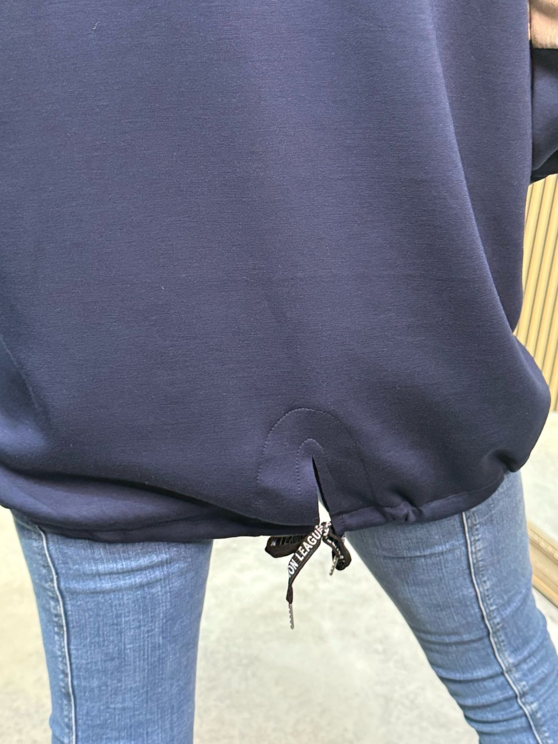 Contrast Trim Hooded Jumper - Navy