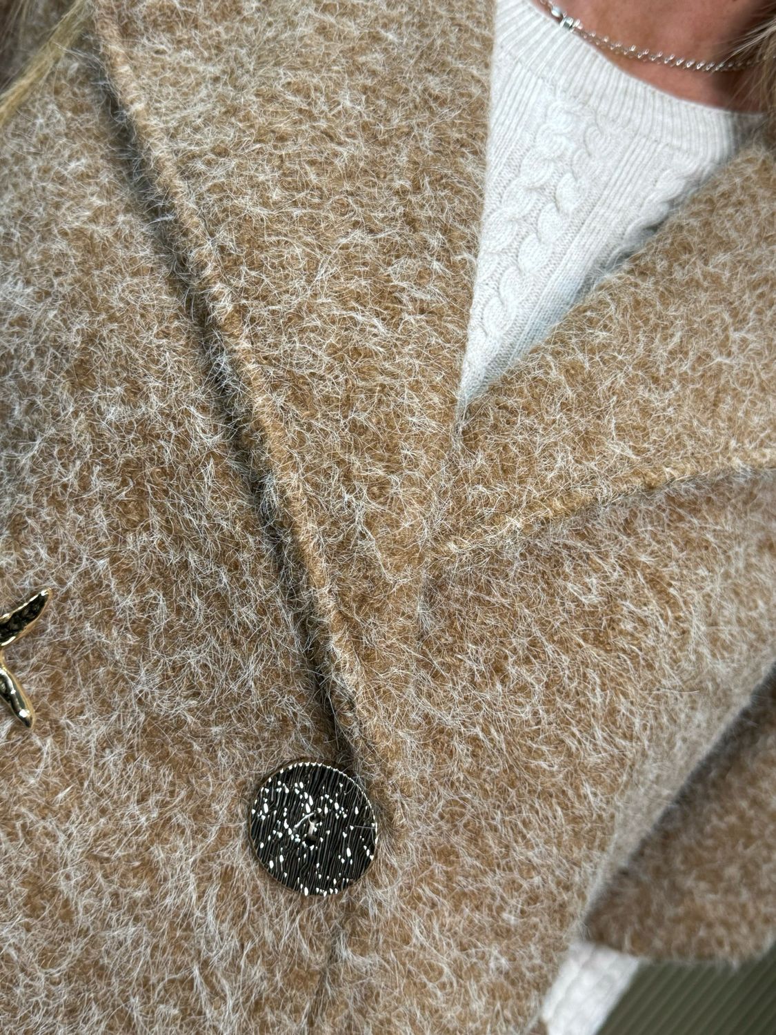 Teddy - Short Poncho - Camel