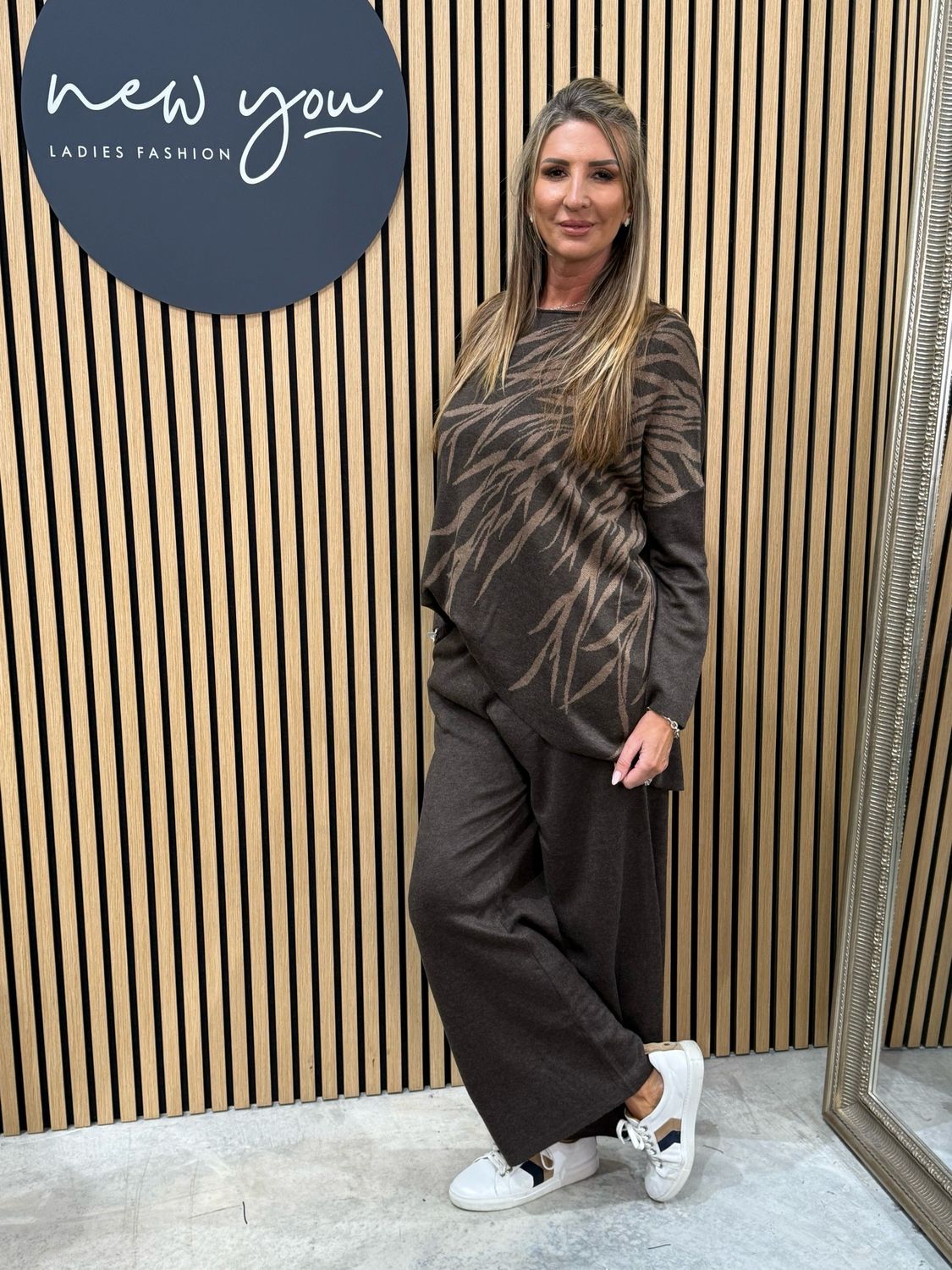 Leaf Print Knit Coord Set - Chocolate