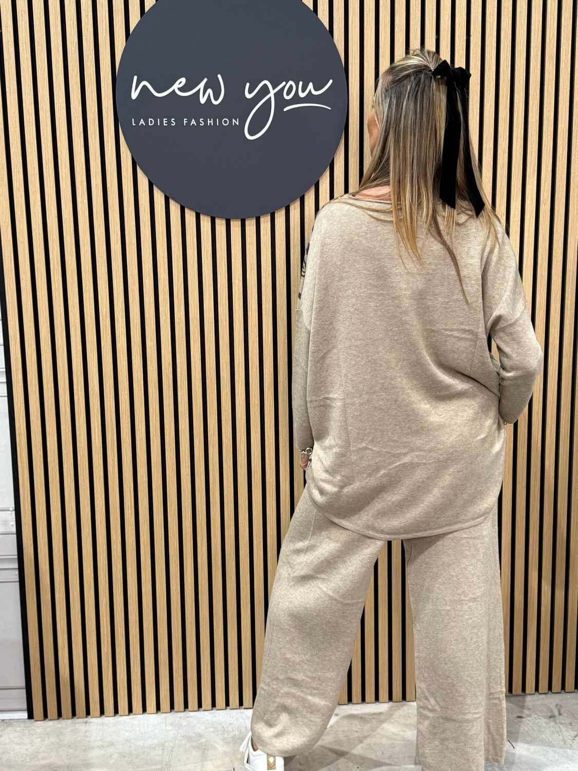 Leaf Print Knit Coord Set - Beige