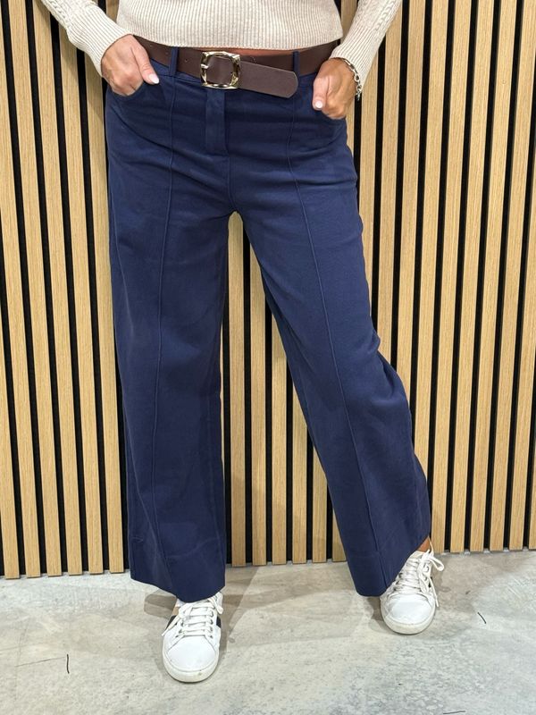 Mid Rise - Wide Leg Jeans - Navy