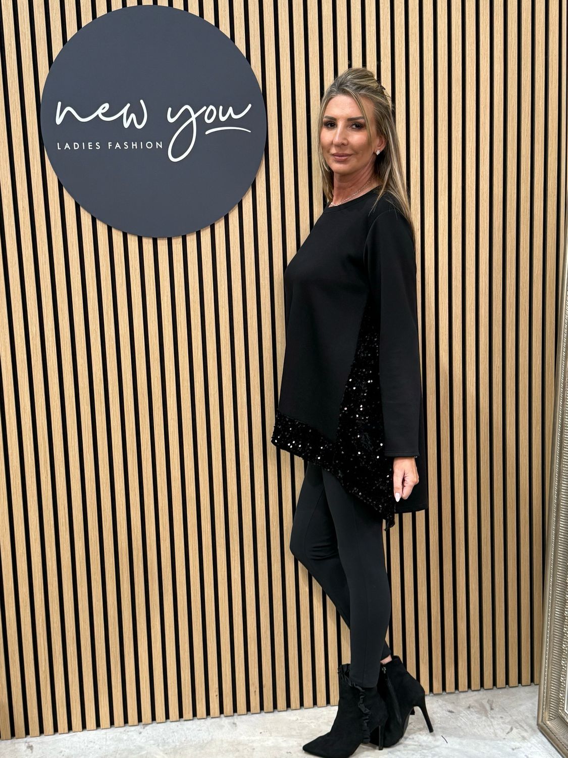 Sequin Tunic Top - Black