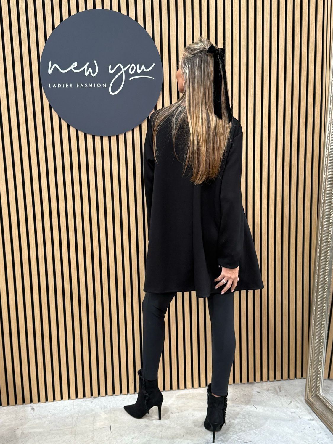 Sequin Tunic Top - Black