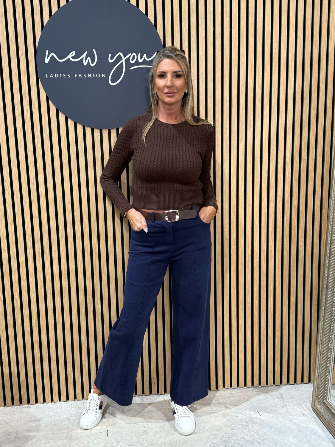 Crew Knit Cropped Jumper - Brown