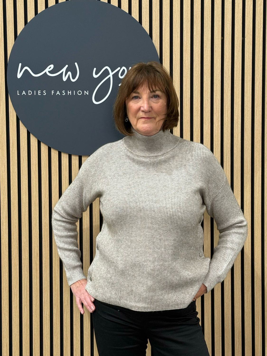 Ribbed Knit Jumper - Grey