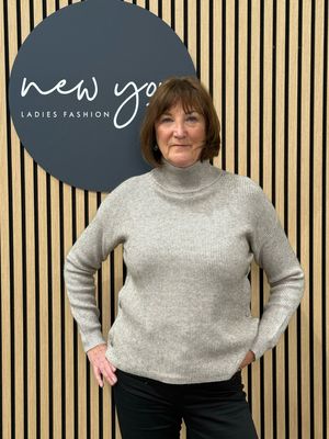 Ribbed Knit Jumper - Grey