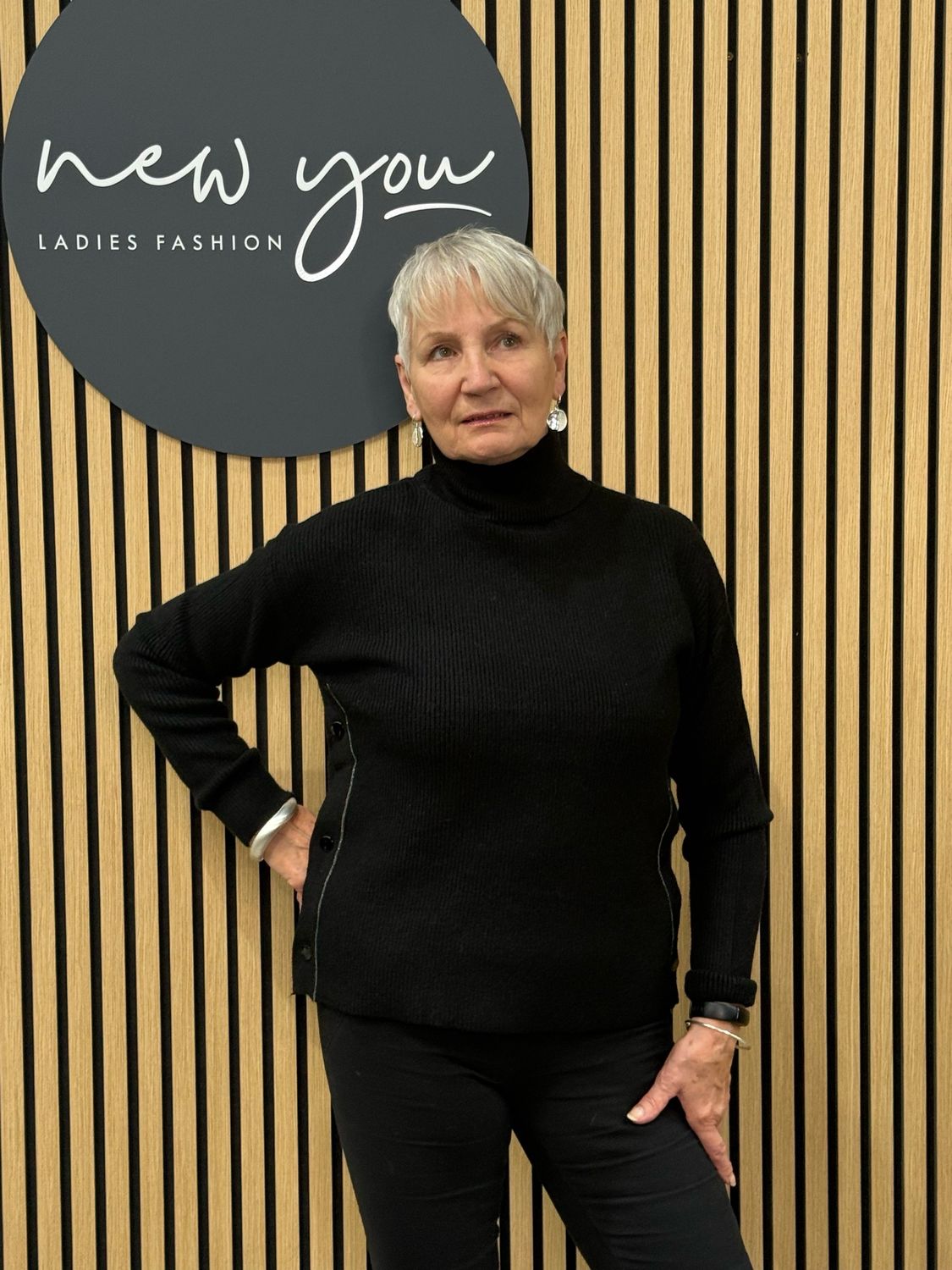 Ribbed Knit Jumper - Black