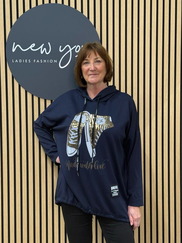 Oversized Sneaker Hoodie - Navy