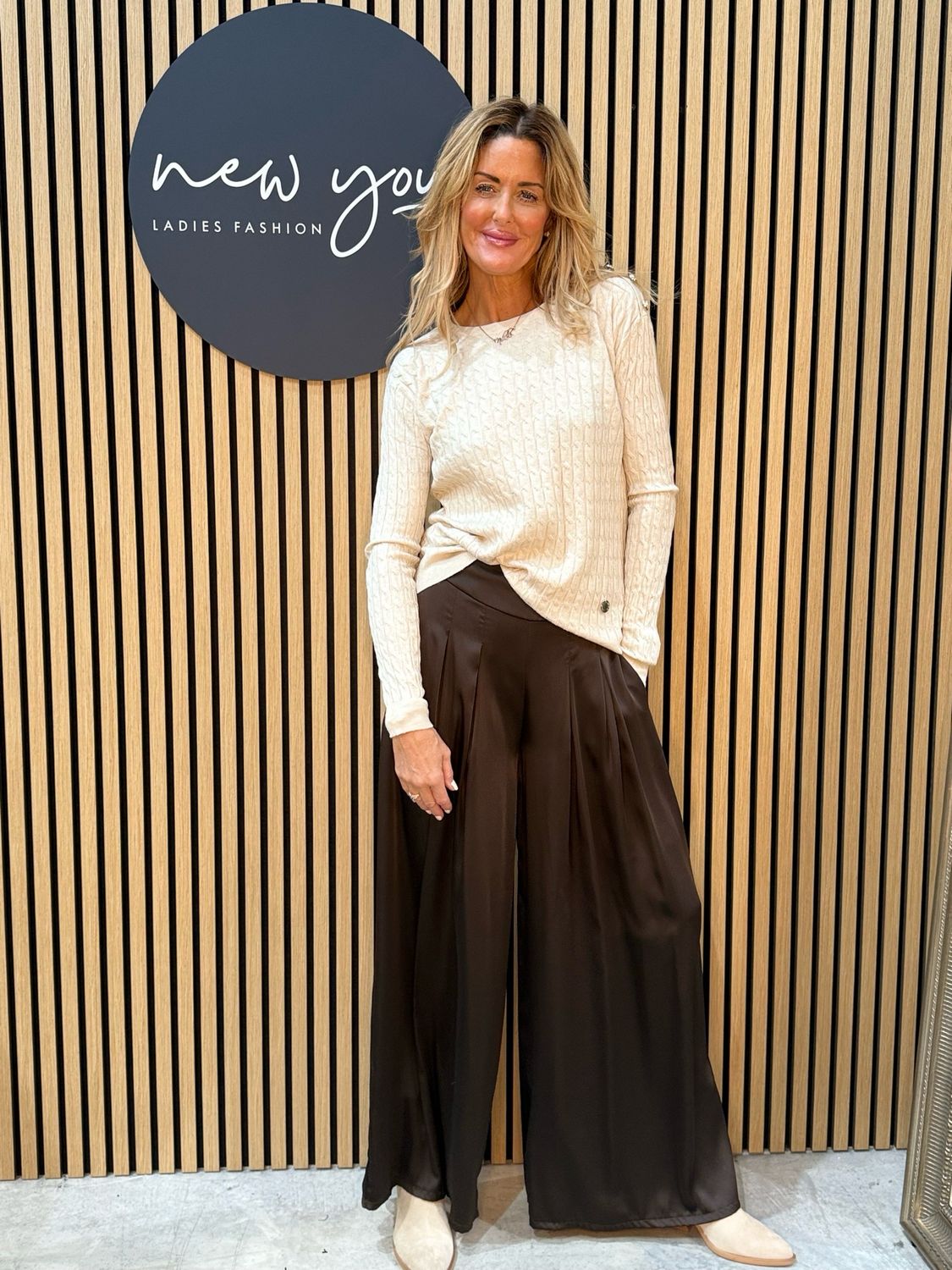 High Waisted Pleated Palazzo Pants - Brown