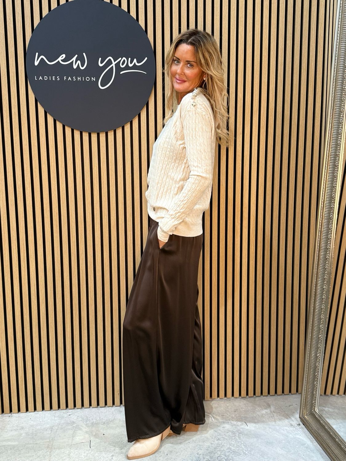 High Waisted Pleated Palazzo Pants - Brown