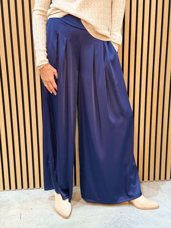 High Waisted Pleated Palazzo Pants - Navy