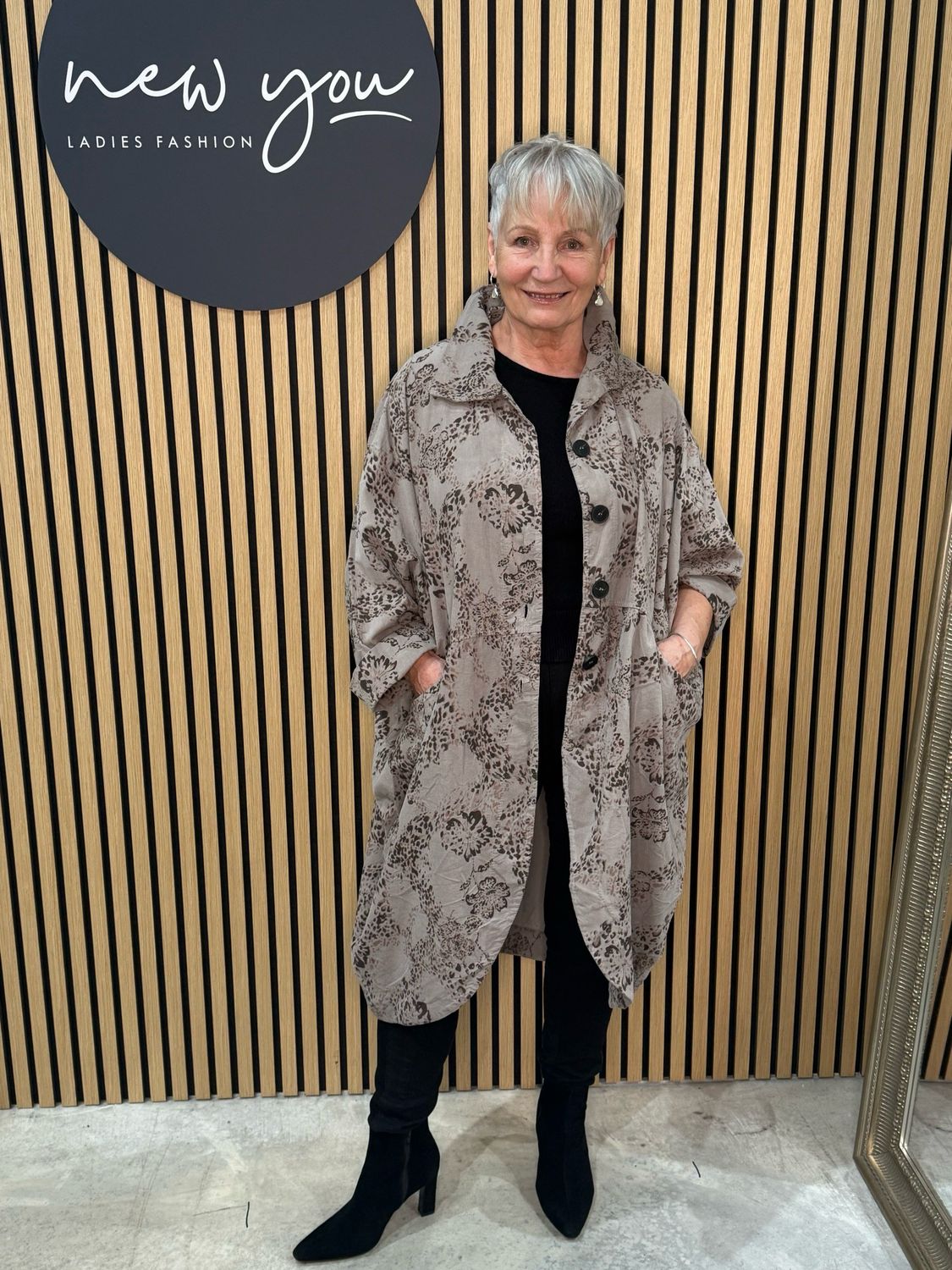 Floral Oversize Jacket - Taupe