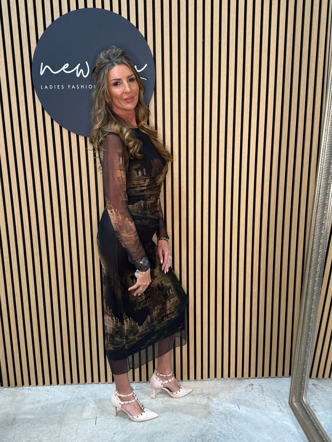 Art Print Mesh Midi Dress - Black