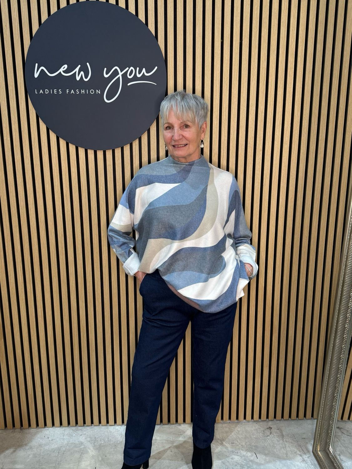 Abstract Wave Print Jumper - Blue