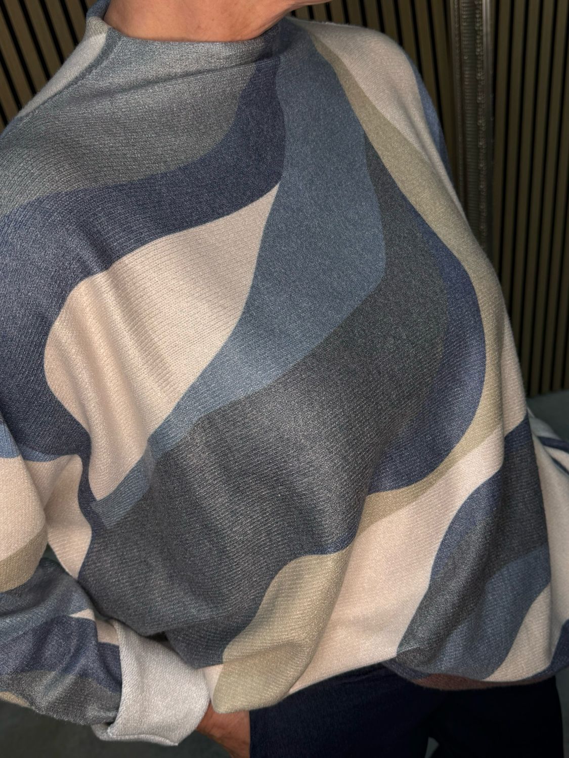 Abstract Wave Print Jumper - Blue