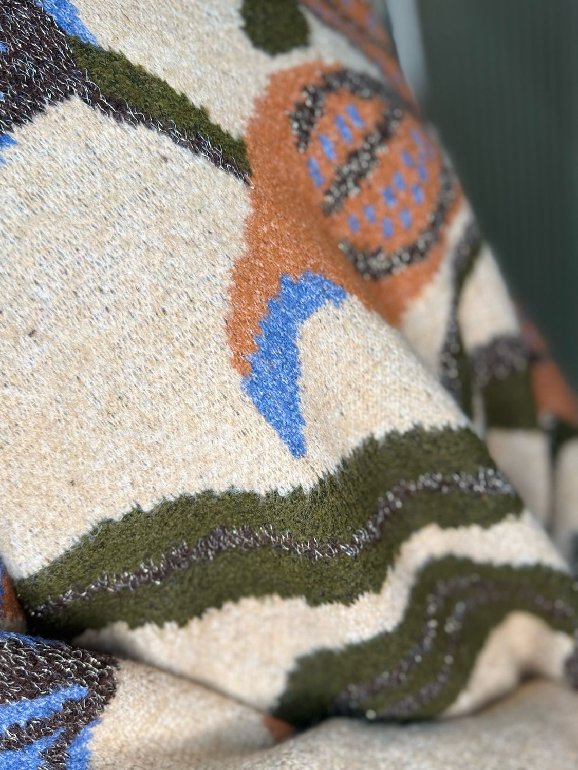 Bold Floral Knit Jumper - Coffee/orange