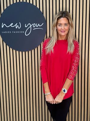 Pearl Sleeve Jumper - Red