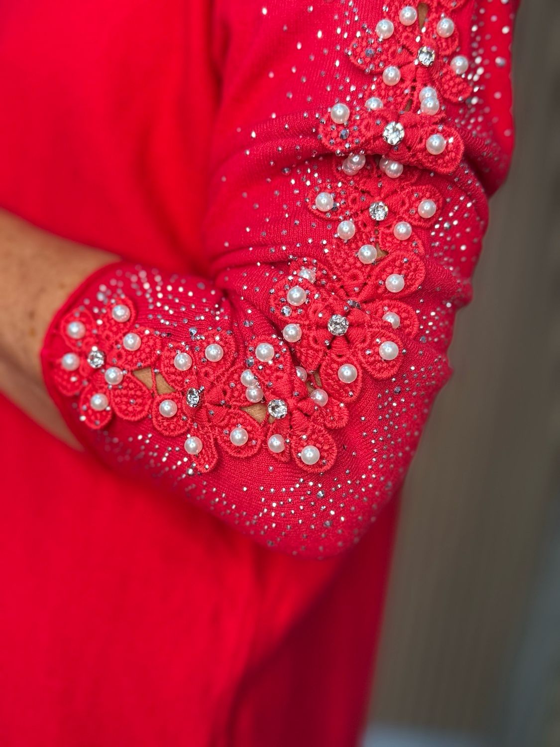 Pearl Sleeve Jumper - Red