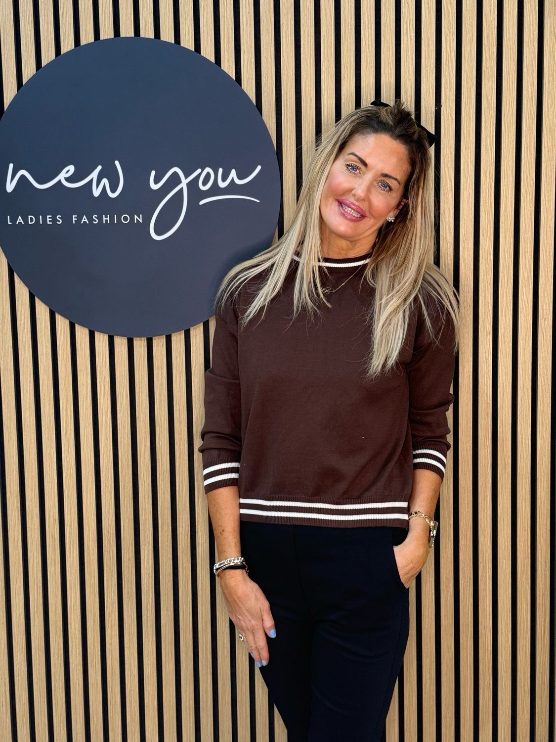 Striped Trim Knit Sweater - Brown